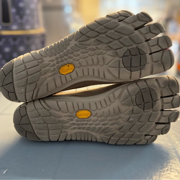 Sold - Picture 5 of 7